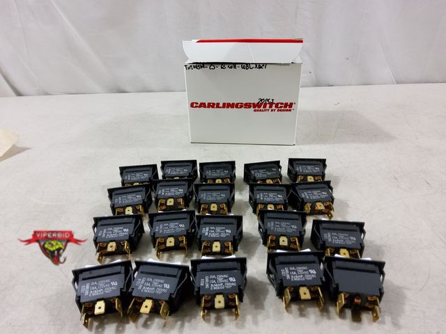 Lot 7-133142 - New! (20) Carlingswitch rocker switches. TIGMSM-CJ-6S-WH-WBL-XBC1
