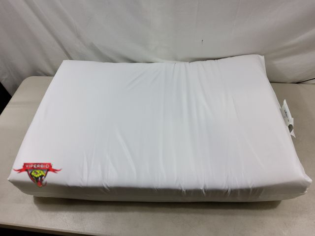 Lot 7-130303 - The Moonlight Slumber Little Dreamer Mini Crib Mattress dual-sided mattress. 24" X 38" X 5".