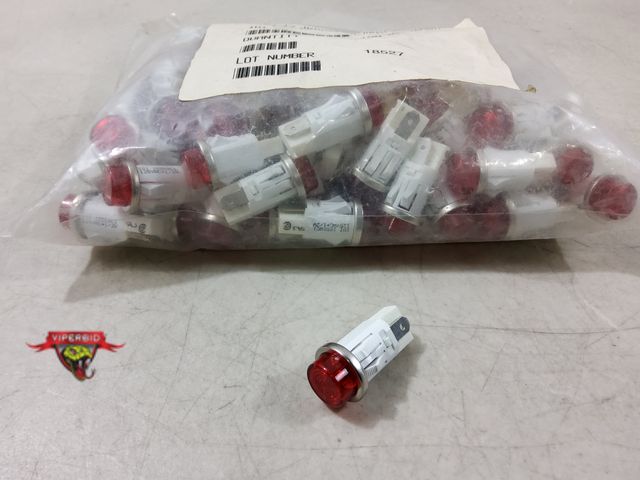 Lot 7-132551 - (100) IDI panel mount indicator lights. Part no. 1050QC1.