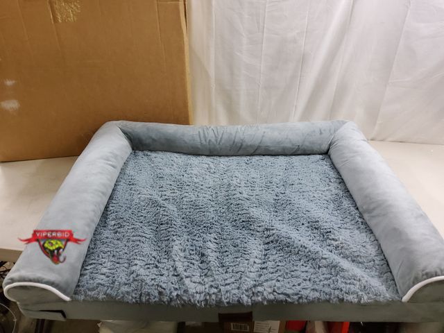 Lot 7-123759 - 36" X 27"D X 7" Memory foam plush pet bed.