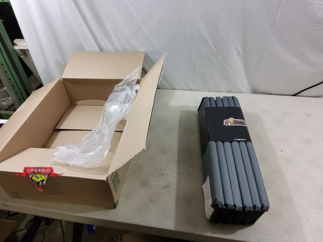 Lot 7-134300 - 21.5" X 54" Gorilla Grip sofa support board.