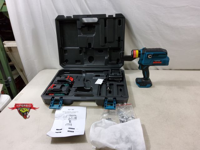 Lot 7-133412 - Retail value $227! EZ-70 battery powered hydraulic crimping tool. Includes 2 18.5V Batteries, charge...