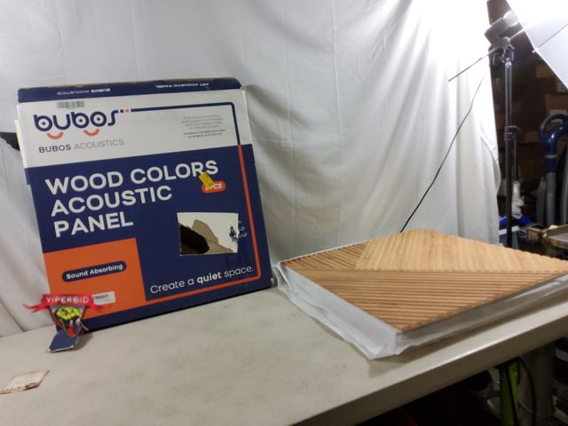 Lot 7-133853 - Pack of 6 - Bubos 23.6" x 23.6" Peel and stick acoustic wall panels.