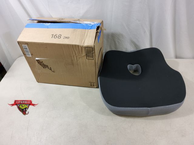 Lot 7-134792 - Pressure relief seat cushion.