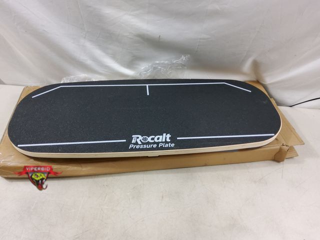 Lot 7-131088 - Rocalt golf pressure board plate.