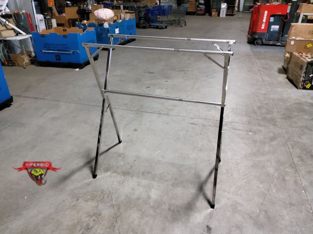 Lot 7-135022 - Folding Clothes Drying Rack. Adjustable Length. (19"W x 52"T x 44"-64"L)