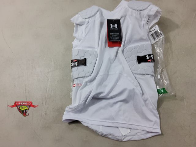 Lot 7-133512 - Under Armour Youth Gameday Pro 5-Pad compression top. Size: M. NOTE: Small stain on back towards top...
