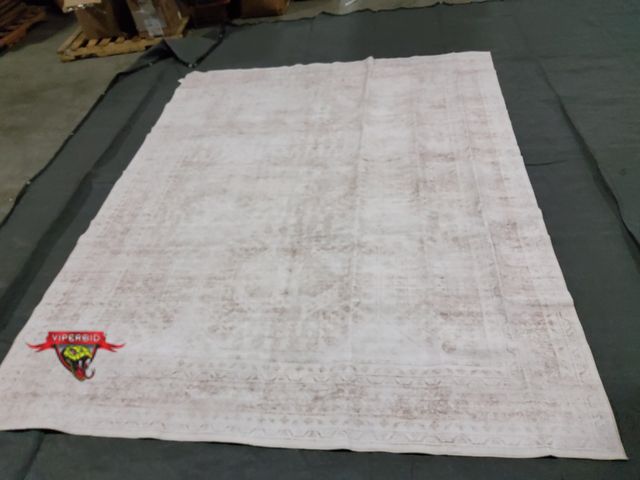 Lot 7-134524 - 8 ft. X 10 ft. Area Rug.