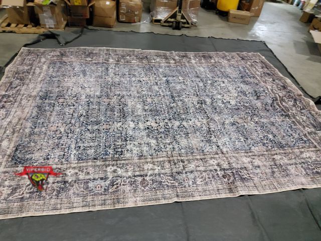 Lot 7-134478 - 10 ft. X 14 ft. Area Rug.