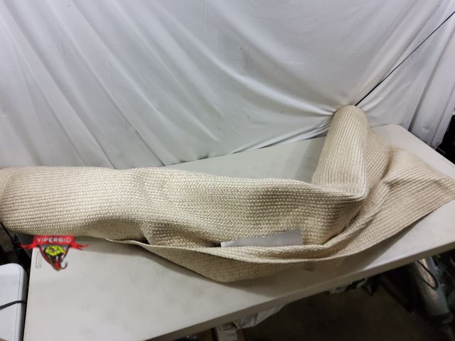 Lot 7-132796 - 7 ft. X 10 ft. Outdoor rug.