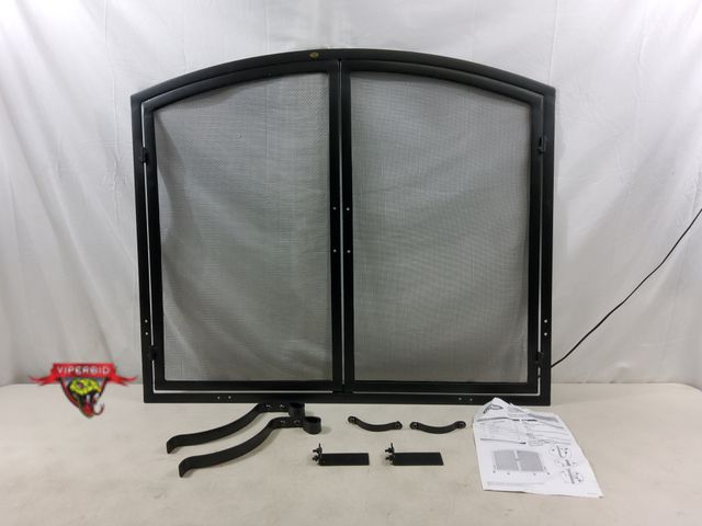 Lot 7-131706 - Uniflame 39" X 33" Fireplace screen.
