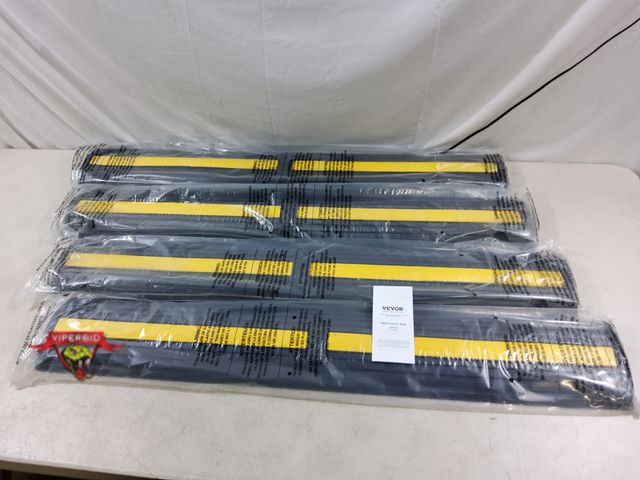 Lot 7-133393 - 4-Pack VEVOR Cable Protector Ramps. 39.37"L x 5.91"W Model CP-1EV-4. Each: 39.37"L x 5.91"W.