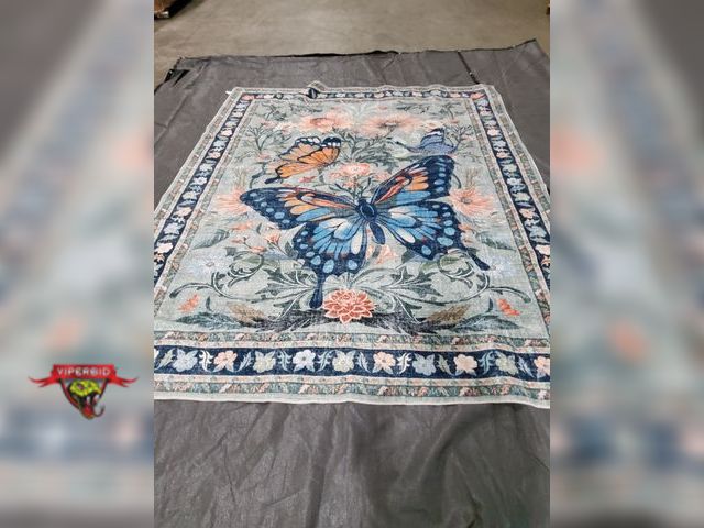 Lot 7-123752 - 8 ft. X 10 ft. Area rug.