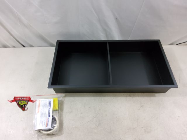 Lot 7-133367 - Bernkot stainless steel shower niche. Overall dimensions: 25-1/8" X 13-1/8" X 4".