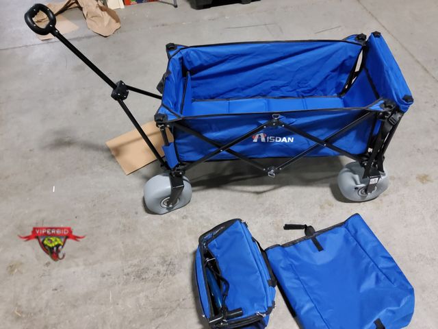 Lot 7-134539 - Aisdan wagon with 9" all terrain inflatable tires. Great for beach, sports, camping, garden and more...