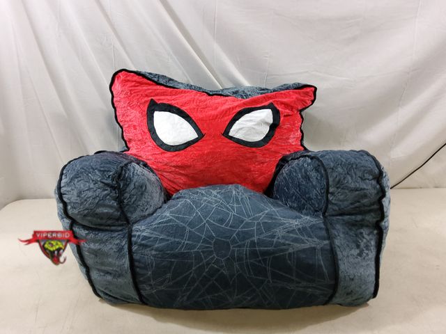 Lot 7-132820 - Spiderman compressed foam kids plush chair. 21 Inches (H) x 23 Inches (W) x 28 Inches (D)