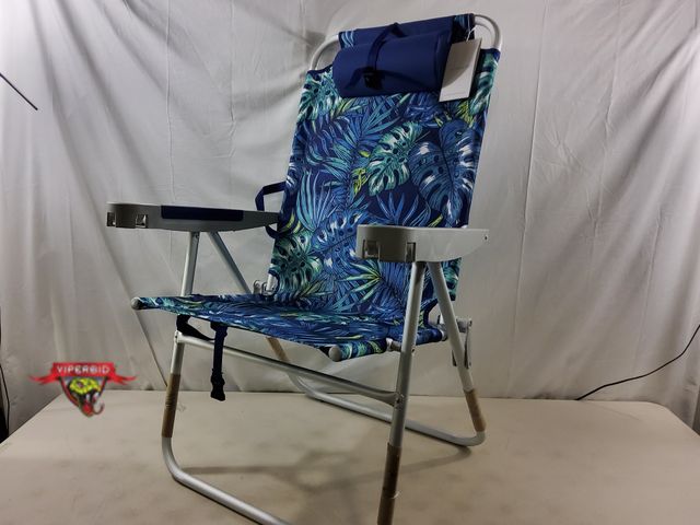 Lot 7-130950 - New! Sunnyfeel Oversized folding chair.