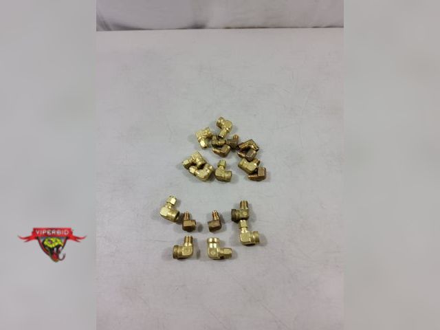 Lot 7-123487 - (19) Assorted brass elbow fittings.
