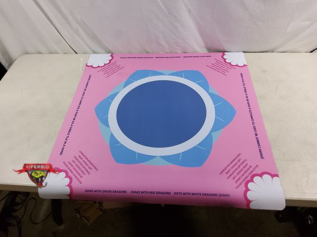 Lot 7-133617 - Bestcool Mahjong roll up mat.