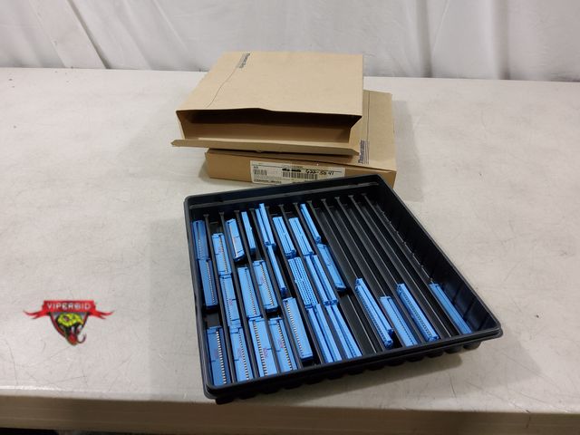 Lot 7-134893 - (94) Thomas &amp; Betts connectors. 622-50-41 / 24921R.
