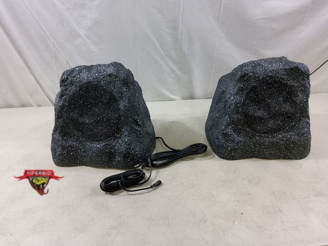 Lot 7-133918 - Pair of STUDIOFINIX 8" Outdoor Rock Speaker Waterproof Bluetooth. Model ST-RS8GBT