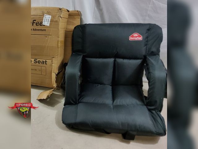 Lot 7-135028 - Retail $80! Sunnyfeel Stadium Seat. Perfect for Football Games!