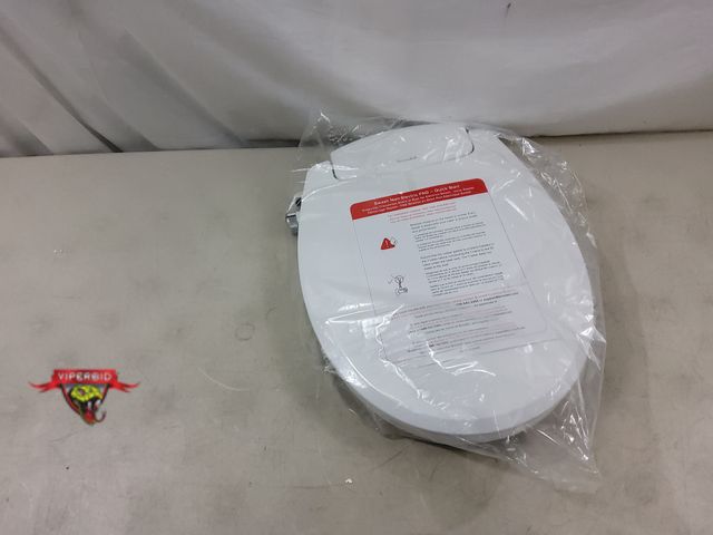 Lot 7-130210 - Brondell ecoseat S101 non-electric bidet toilet seat.