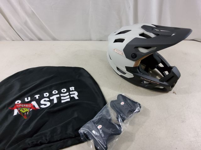 Lot 7-134805 - Retail value $119! OutdoorMaster Full Face Mountain Bike Helmet, Lightweight Size: M (57-59 cm).