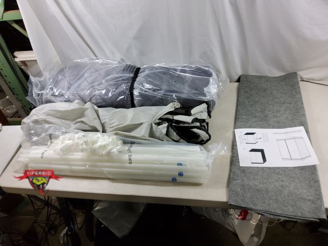 Lot 7-134874 - Idotodo sauna tent only with 2 person foldable chair.