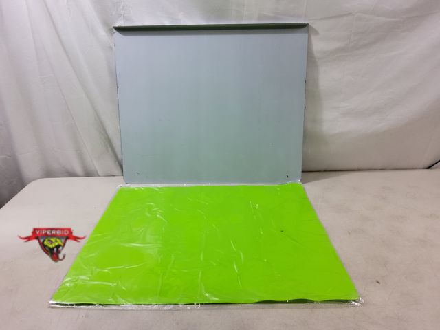Lot 7-131063 - Stainless Steel cutting board with counter lip and silicone mat. 23-1/2" X 19-3/4".