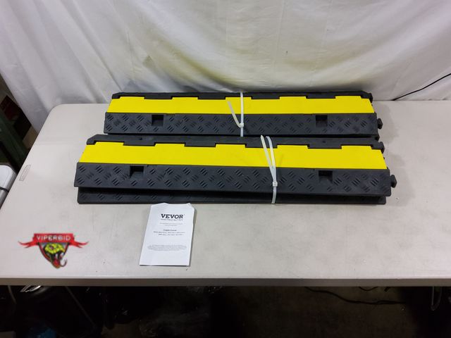 Lot 7-130779 - New! 4-Pack Vevor cable cover ramps. 38-1/2" X 9.7" Each.