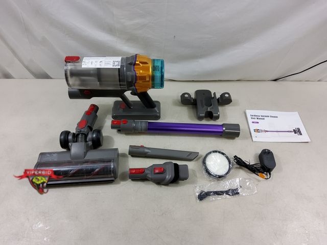 Lot 7-131024 - Cordless Stick Vacuum with Removeable and Rechargeable Battery. Tested to work.