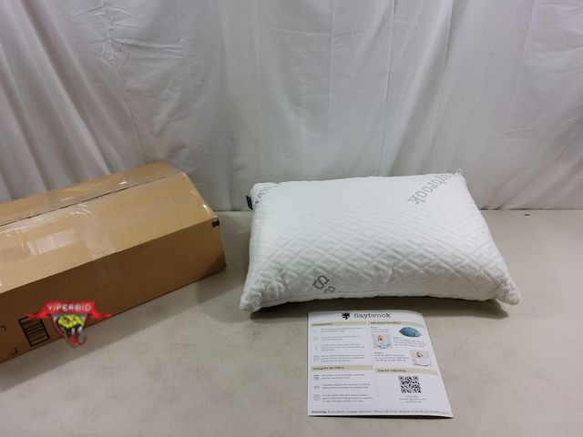 Lot 7-123330 - Saybrook adjustable memory foam pillow.