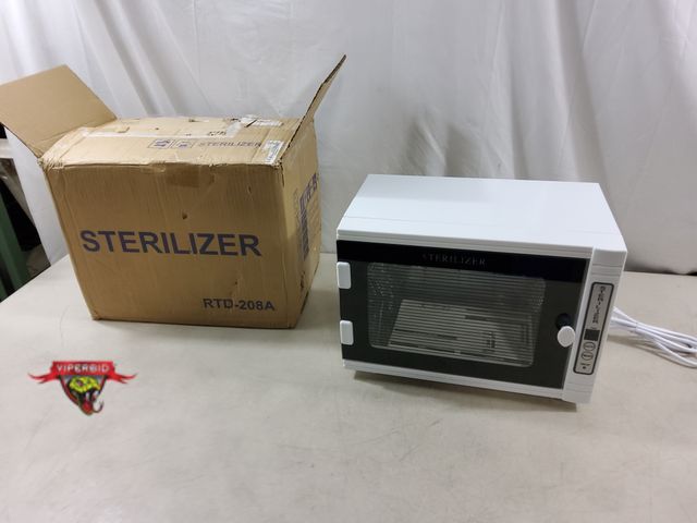 Lot 7-134637 - Countertop Sterilizer. Tested to turn on. (13-3/4"W x 10-1/2"T x 8-1/2"D). Model RTD-208A