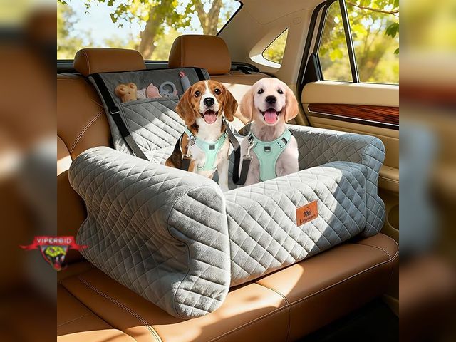 Lot 7-133881 - Linvivon pet car seat. Approx. 33"W X 12"D X 13-1/2"H.