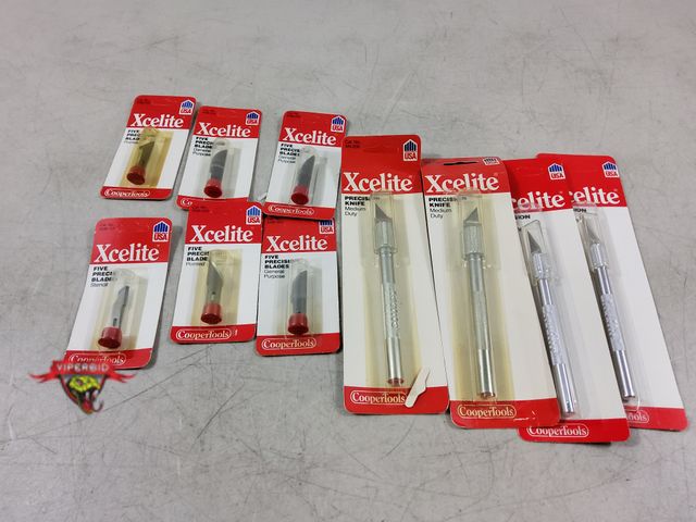 Lot 7-133049 - (4) Xcelite Precision Knives with (6) Packs of Miscellaneous Extra Blades.