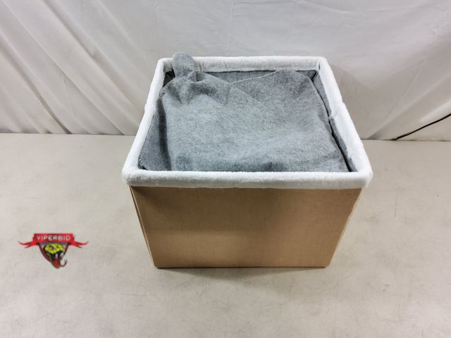 Lot 7-133038 - Indoor foldable cat cave with scratch pad and fluffy ball hanging. 16" X 16" X 12"H.