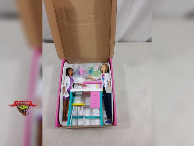 Viperbid.com - Lot 7-124998 - New! Barbie science lab playset with 2 ...