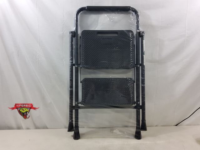 Lot 7-131709 - New! 2-Step Step Ladder.