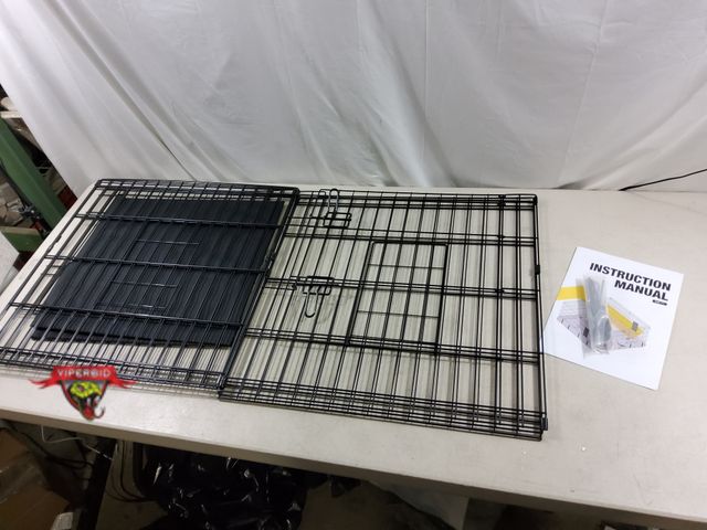 Lot 7-135794 - Aivituvin Pet Playpen. (8) 24" x 24" Panels