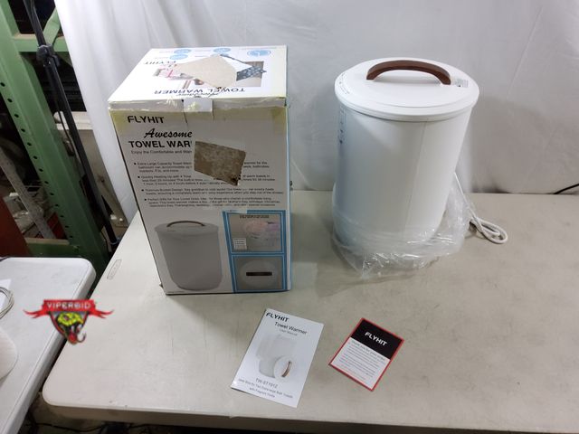 Lot 7-134310 - Flyhit towel warmer. Great for towels. bathrobes, and clothing. Tested to warm.