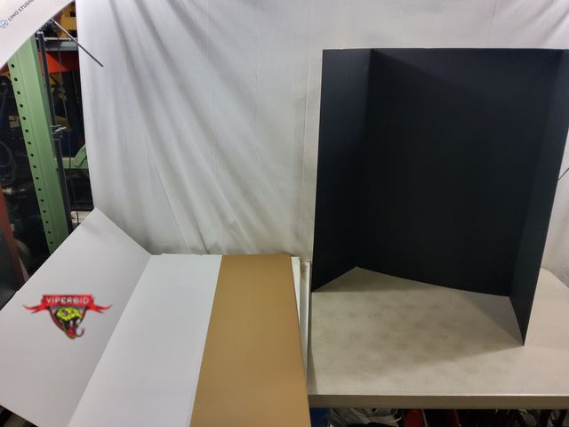 Lot 7-131765 - (6) White &amp; (2) Black trifold cardboard poster boards. 36"H. Overall width: 47".