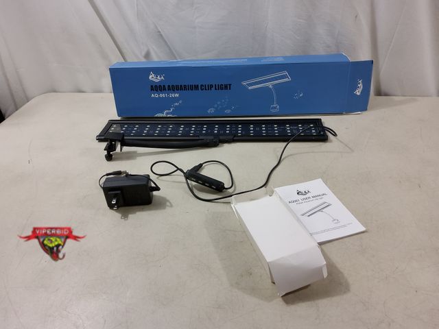 Lot 7-134639 - Aqqa aquarium clip light. Model AQ-061-26W. Tested to power on - lights up.