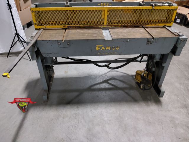 Lot 7-135919 - Famco foot shear as shown. Unable to test.