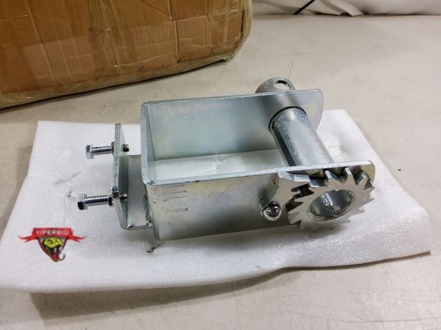 Lot 7-132594 - 4-Pack Bolt on Winch for Flatbed Trailer Truck.