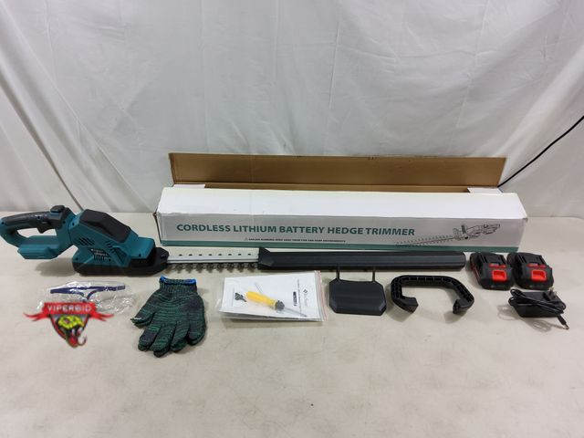 Lot 7-134362 - DocSmart HT02-B Cordless 18V lithium ion battery hedge trimmer. Includes 2 batteries and charger. Te...
