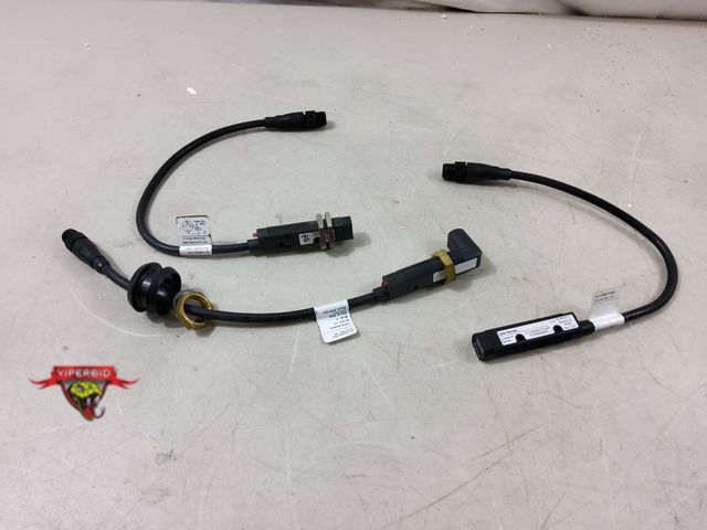 Lot 7-130597 - (2) Cutler Hammer Sensor 13104AQD07 &amp; (1) 14156RL07