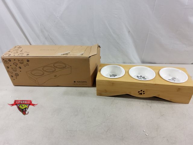 Lot 7-133718 - Navaris Raised Cat Bowls - Elevated Triple Cat Food Bowl Feeder - Ceramic Feeding Dishes with Bamboo...