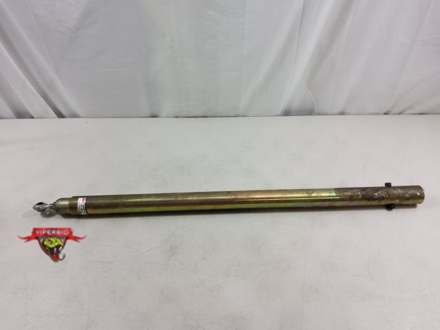 Lot 7-123742 - Dayton acutator tube assembly. Model 6Z091. Overall length: 36".
