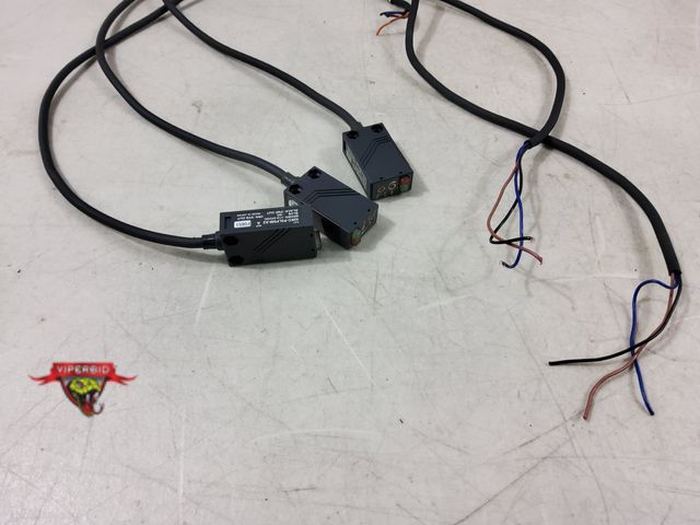 Lot 7-130563 - (3) Allen Bradley photoelectric sensors. Cat. no. 42KC-P2LPSM-A2.